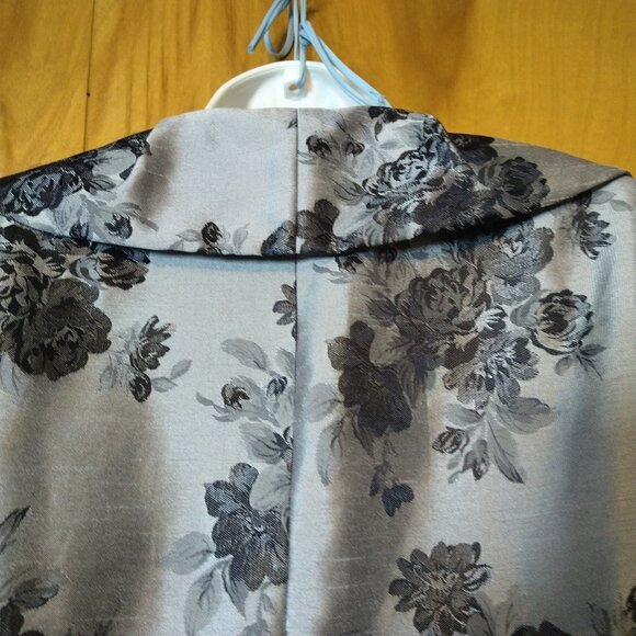 Jessica Howard Evenings Women's Size 12 Gray/Black Floral Sequin Jacket Party - Picture 6 of 7